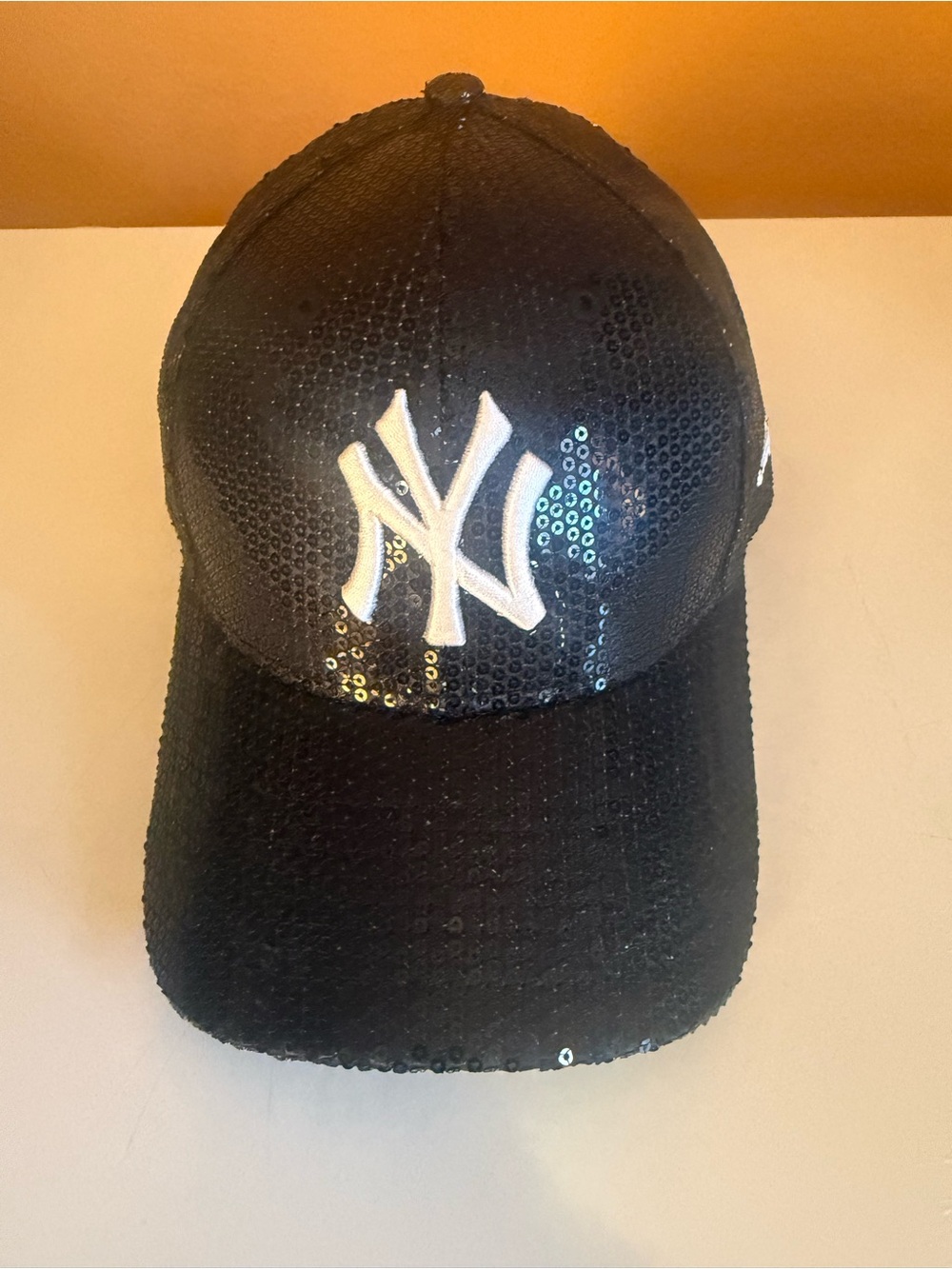 Brand New Black Sequin New Era NY Yankee Baseball Cap